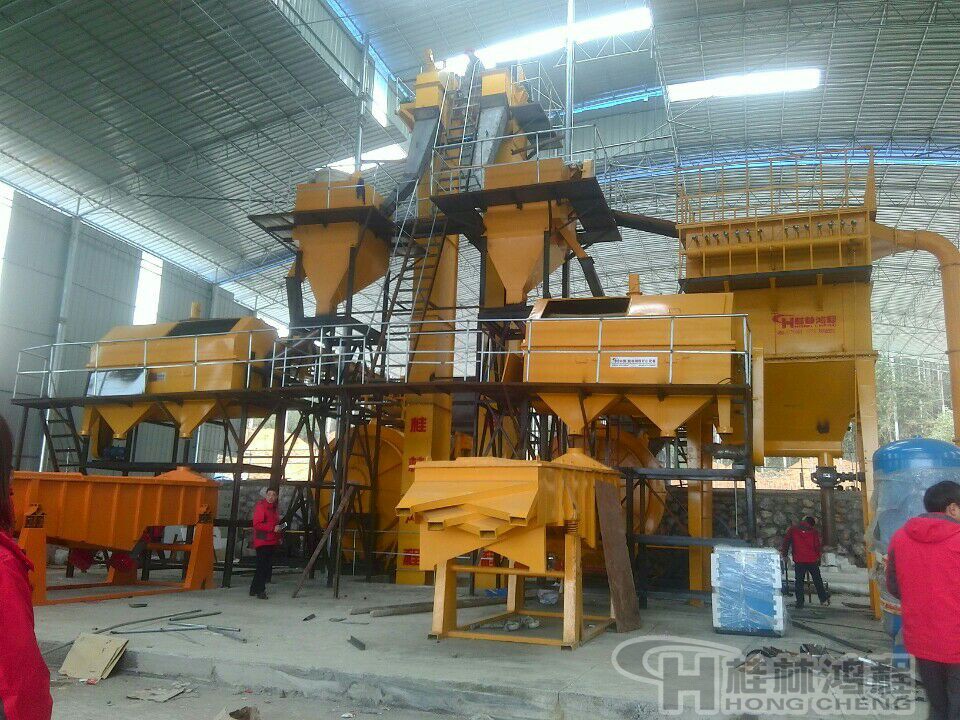 石英砂磨機(jī)，石英砂自磨機(jī)，磨粉機(jī)，制砂機(jī)